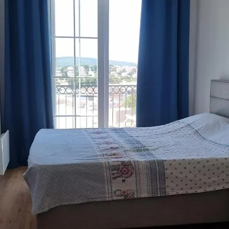 Havuzlu Tas Ev Сasa de vacaciones