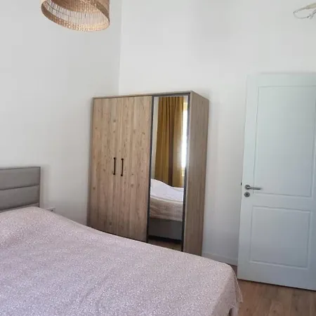 Havuzlu Tas Ev Сasa de vacaciones *