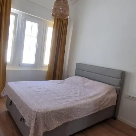 Casa de Férias Havuzlu Tas Ev Çeşme